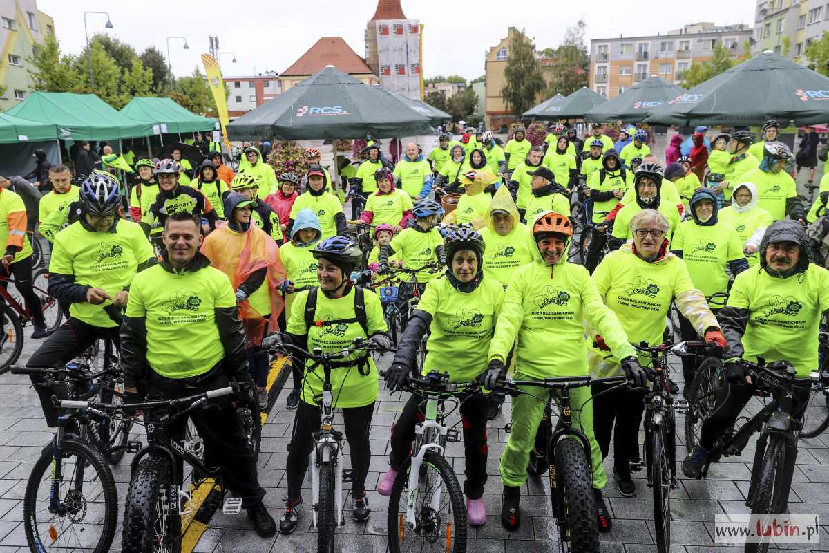 Deszcz im nie straszny. Już po raz 20. wyruszyli w trasę (FOTO, WIDEO)