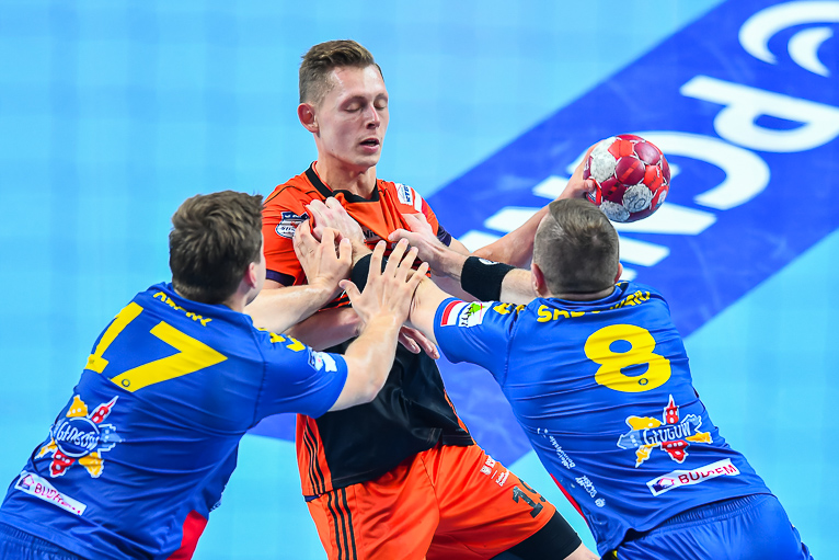 Ogromne emocje w Lubinie, znów karne w meczu Zagłębia! (FOTO)