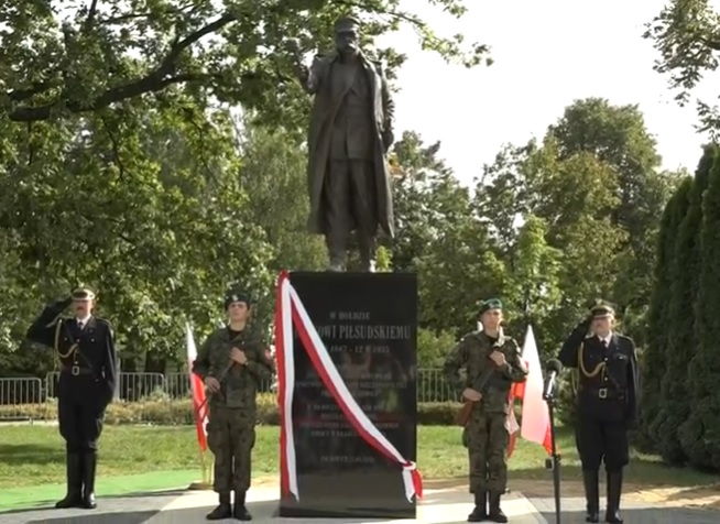 Pomnik Marszałka odsłonięty!