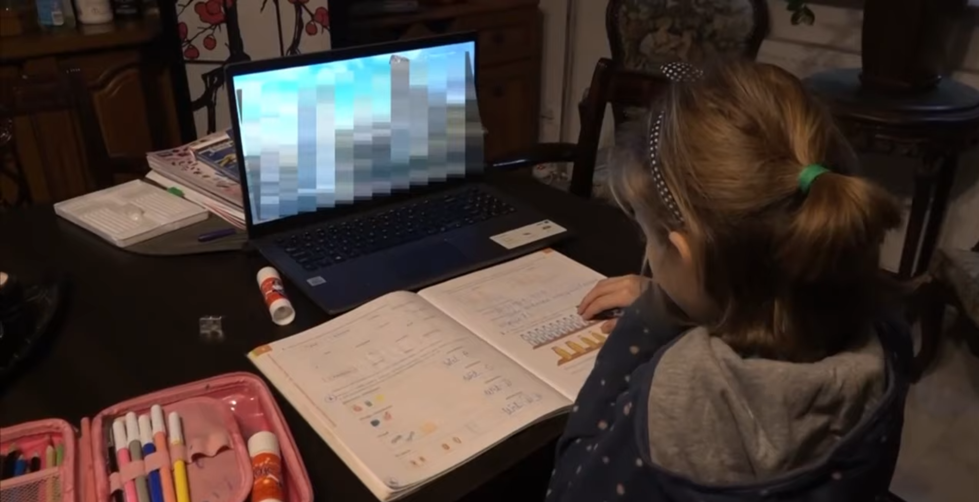 Jest sprzęt, ale nie brak problemów ze zdalnym nauczaniem