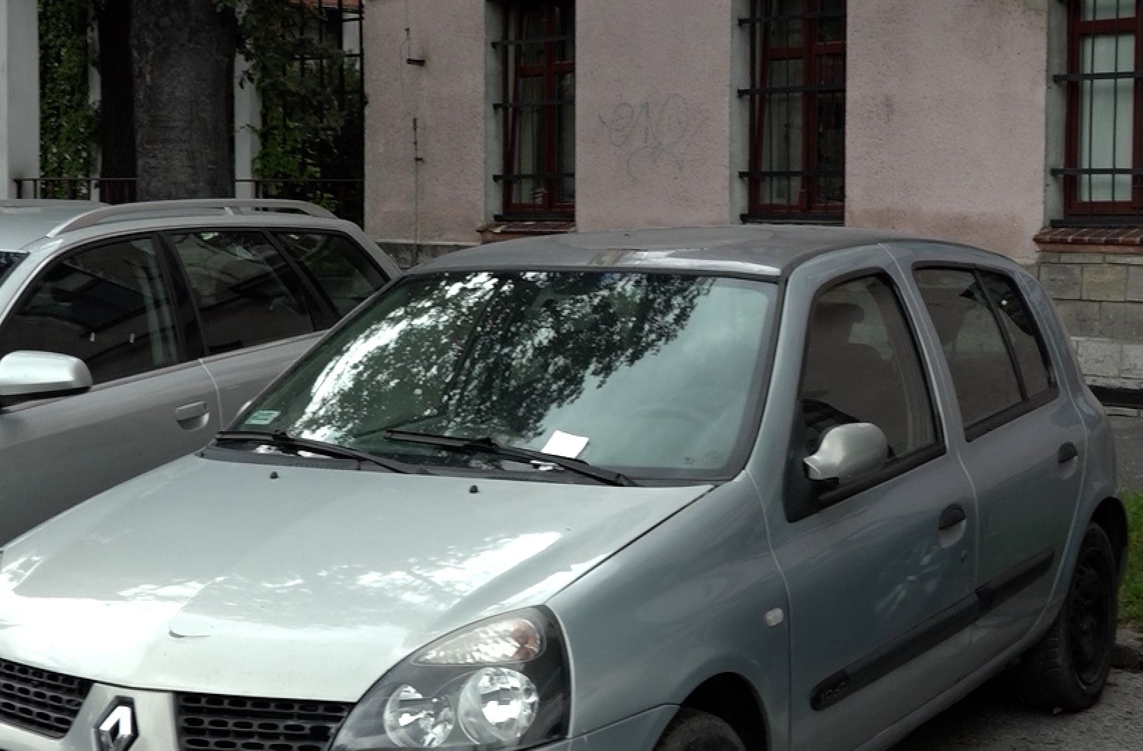 45 tys. zł za wycieraczką (WIDEO)