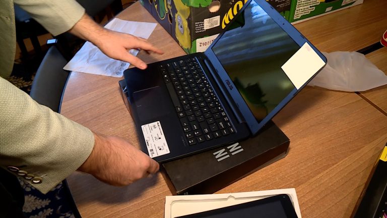 „E-komputer” dla ucznia (WIDEO)