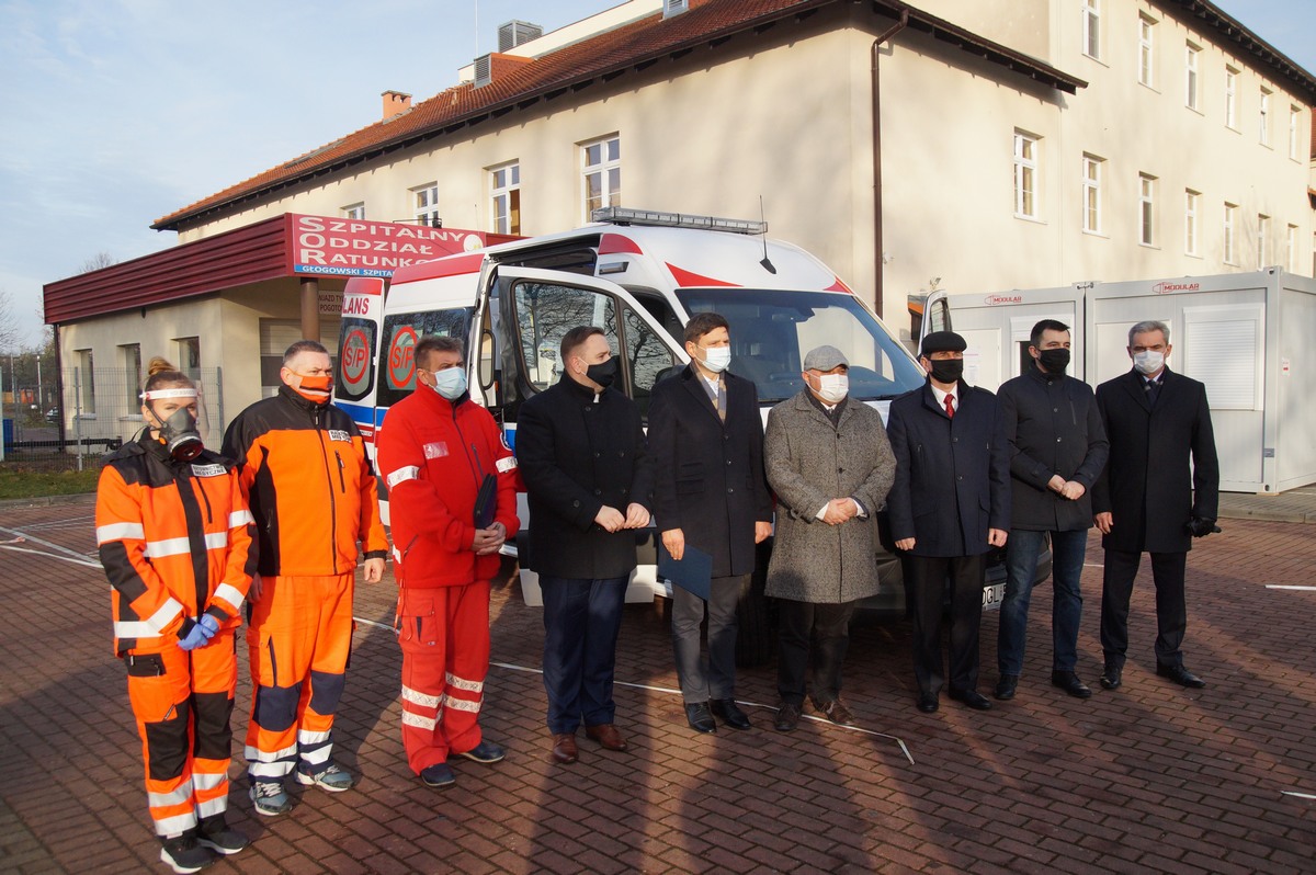 Nowa karetka dla ciężko pracujących ratowników