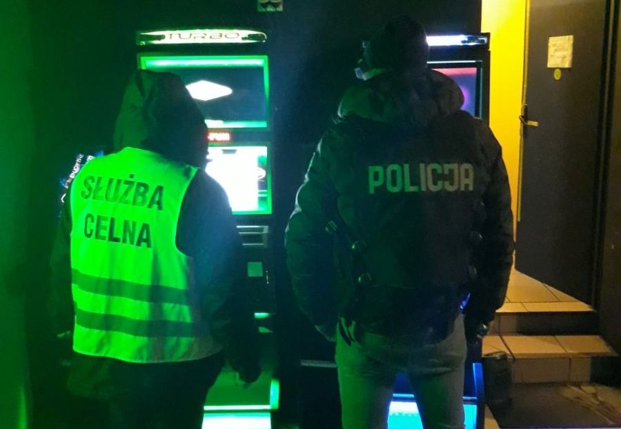 Atak na jednorękich bandytów (WIDEO)