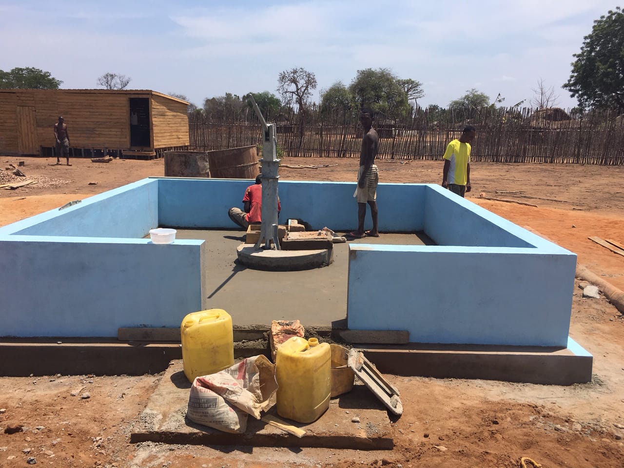 Budują studnie w Afryce