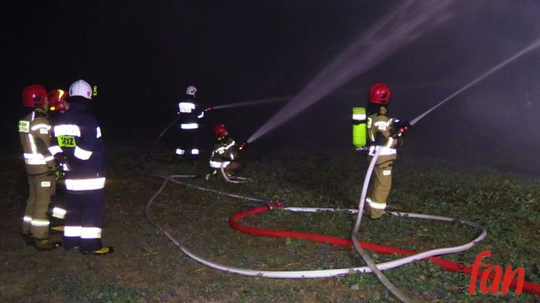 Strażacki Sylwester… na polu (WIDEO)