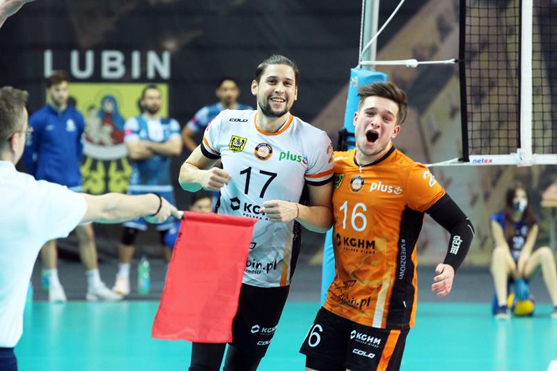 Ekipa Jakuba Bednaruka obeszła się smakiem. Lisy górą!