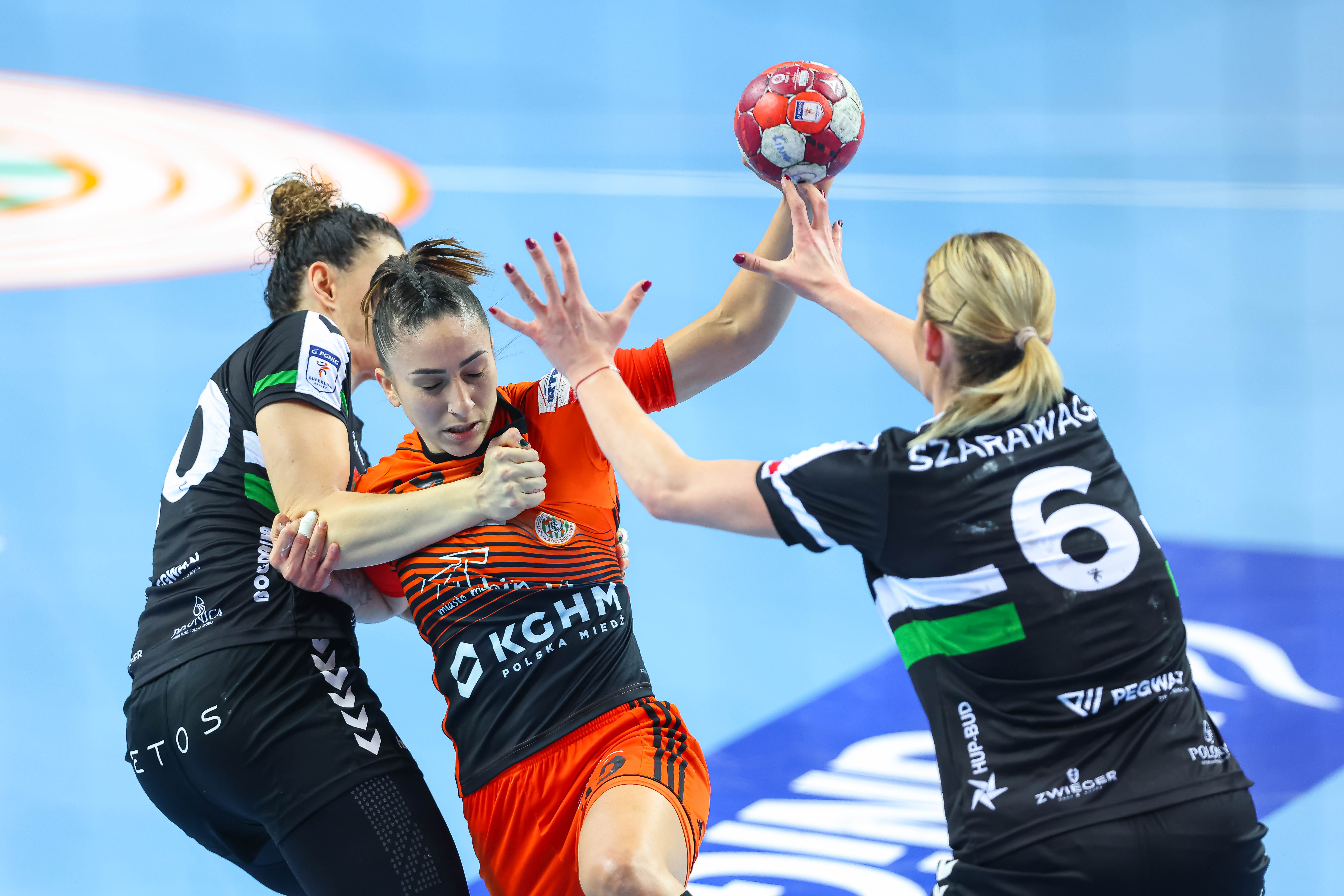 Nie ma mocnych na Zagłębie! Miedziowe gromią Perłę!