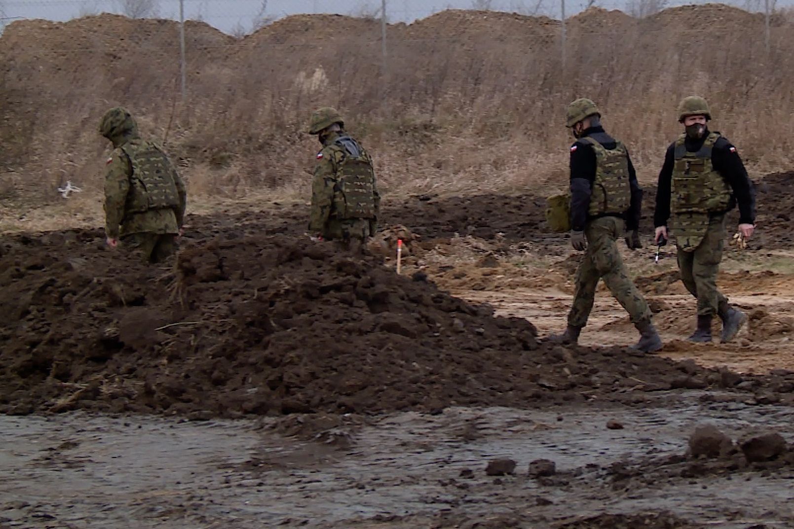 Budowlańcy wykopali pociski z II wś (WIDEO)