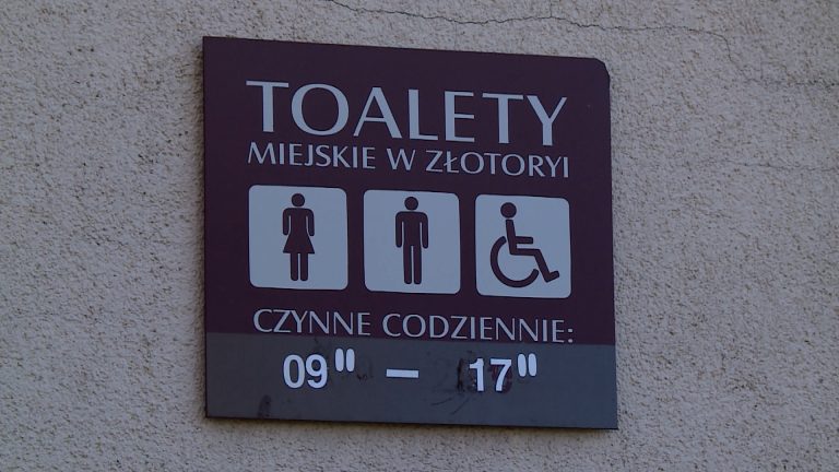 Miejski prysznic dla bezdomnych (WIDEO)