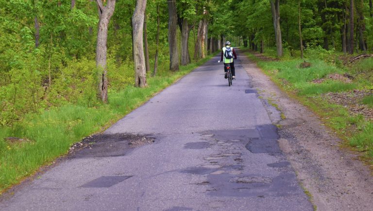 O remont dróg błagają latami