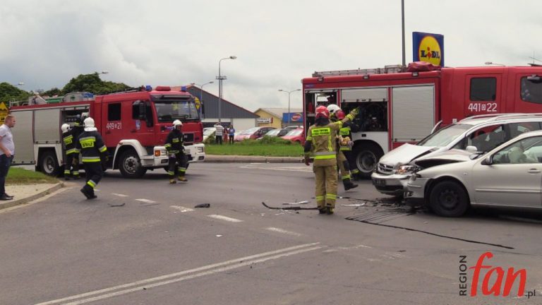 Poważny wypadek pod Jaworem (AKTUALIZACJA)