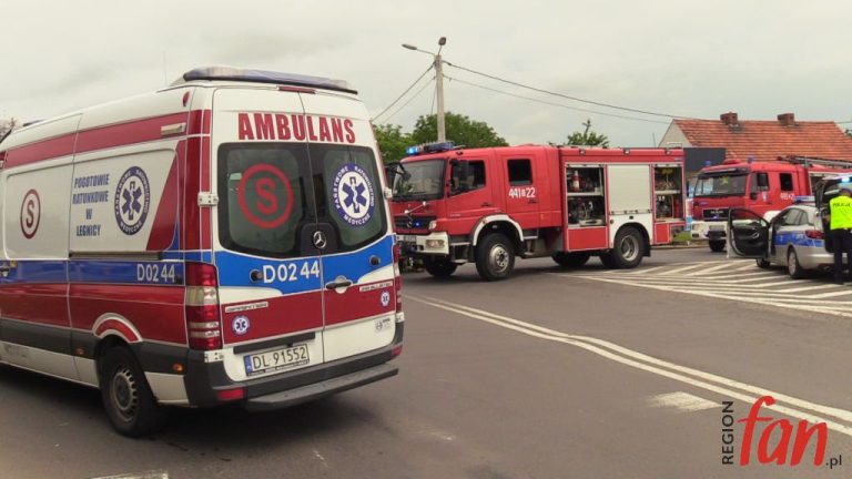 Cztery osoby poszkodowane w zderzeniu na DK 3