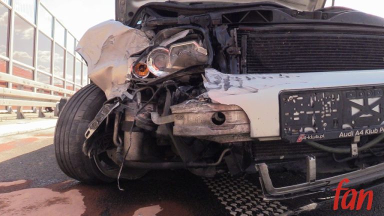 Wyprzedzanie zakończył kolizją (FOTO)