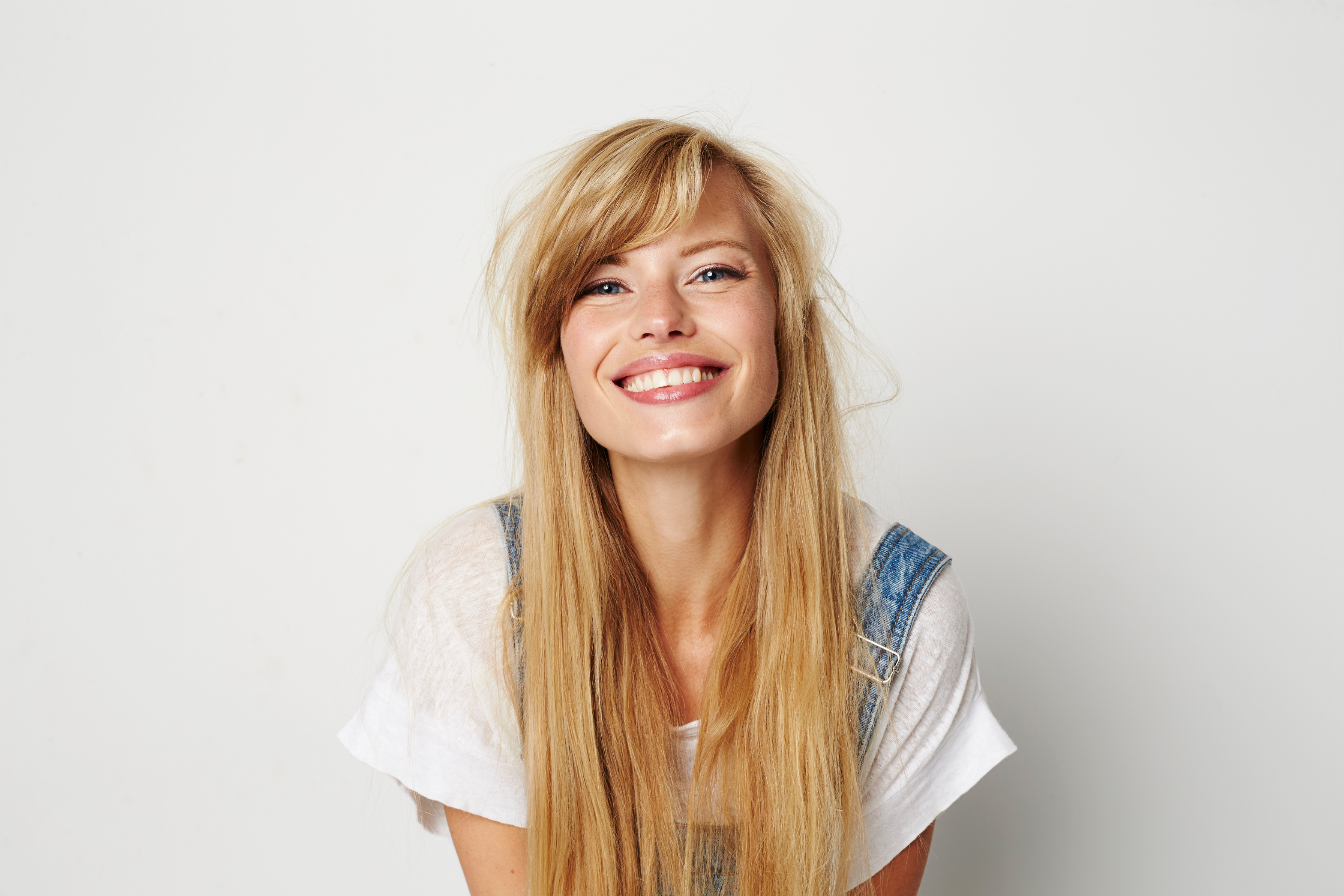 Farba blond – komu pasują blond włosy?