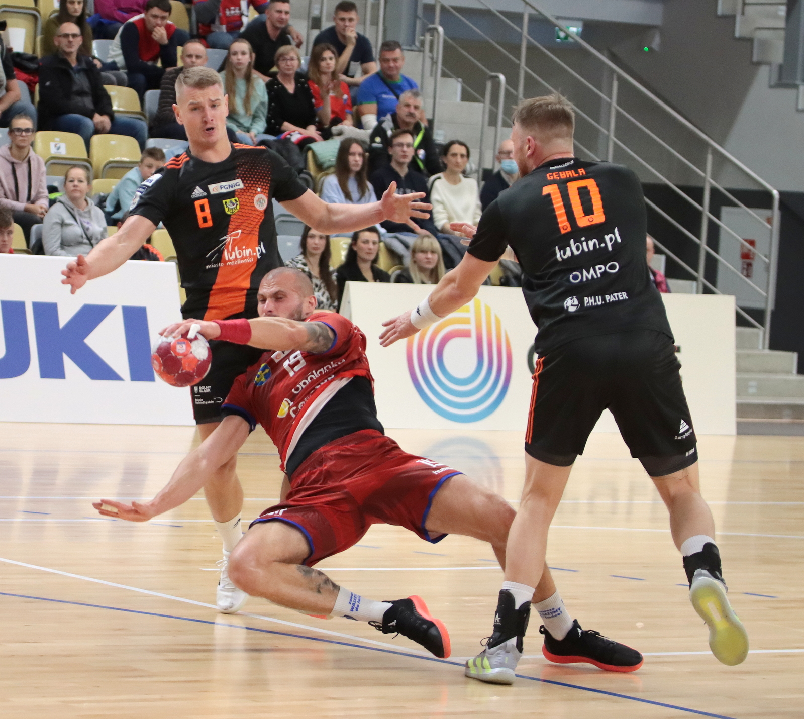 Dwa oblicza meczu w Opolu