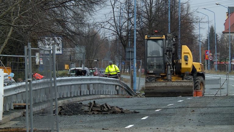 LEGNICA. Wyjazd w kierunku Lubina nadal z objazdem