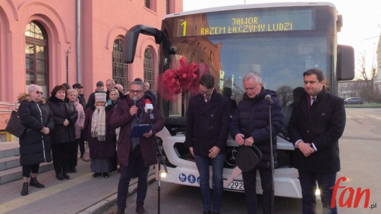 Na ulice miasta trafi nowy przegubowiec (WIDEO)