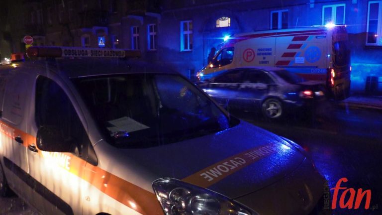 JAWOR: Ewakuacja w kamienicy przy Starojaworskiej (WIDEO)