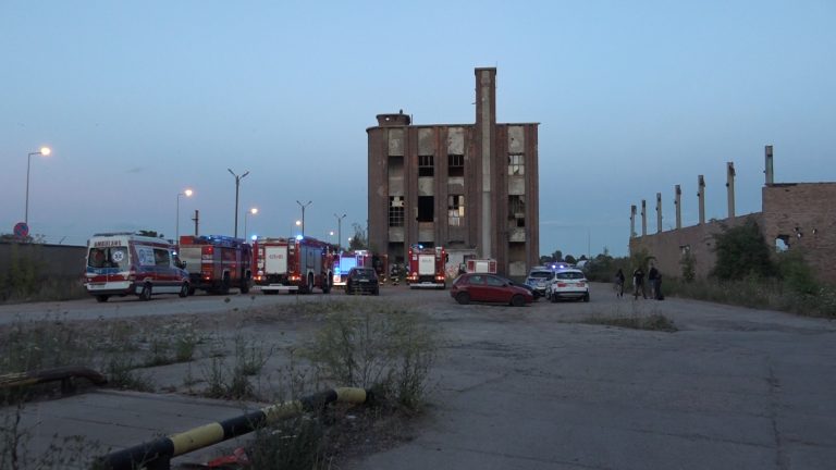 Zawaliła się ściana po byłej cukrowni