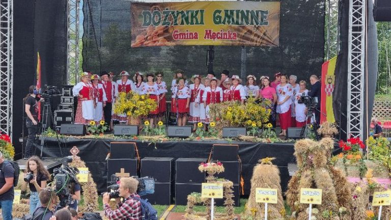 Gminne Święto Plonów w Męcince (WIDEO)