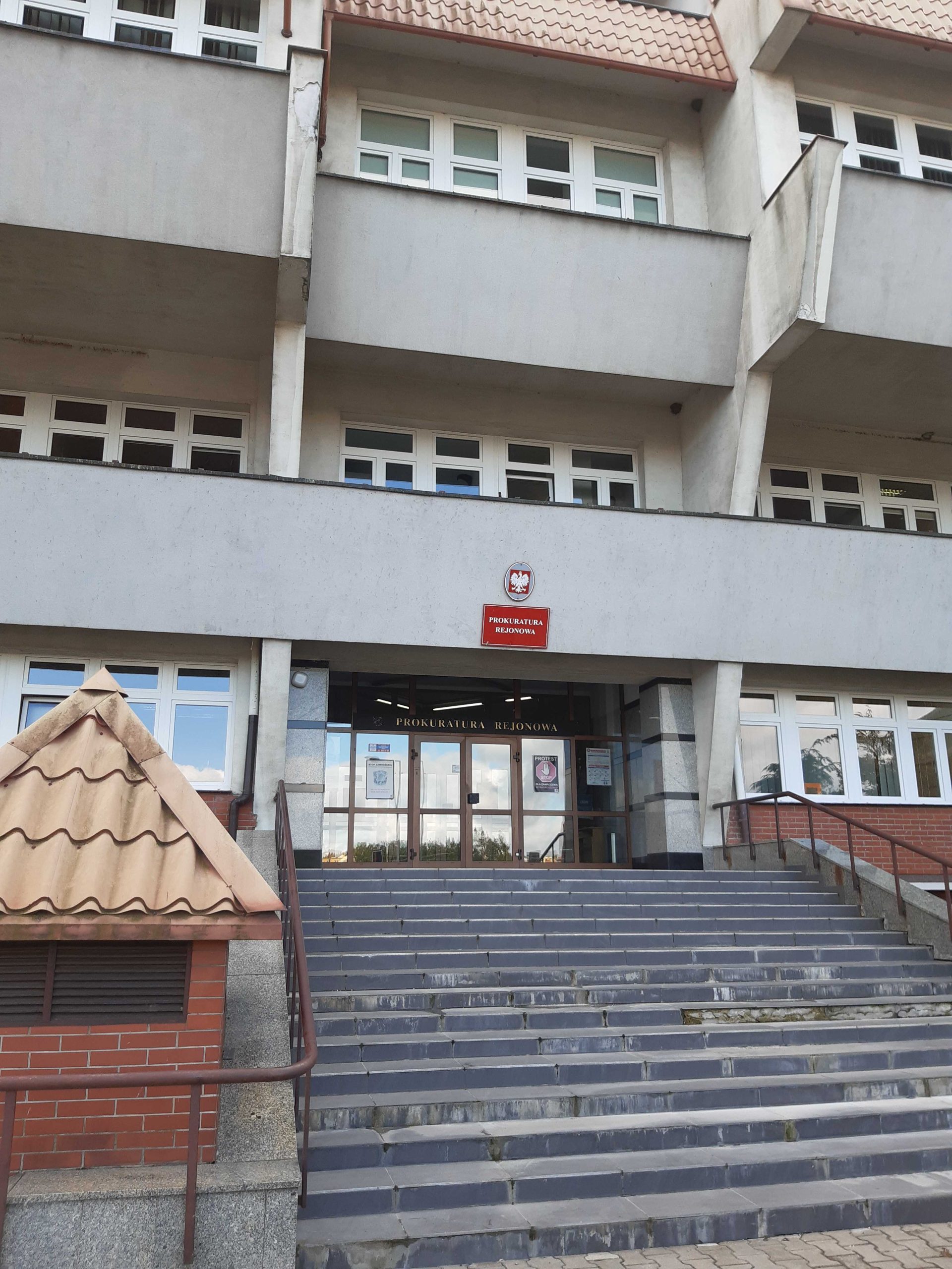 Nie podają jednoznacznej przyczyny śmierci