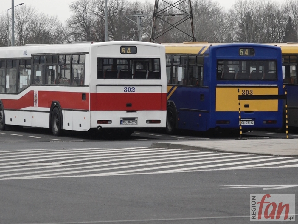 Stare autobusy znikną z ulic Głogowa (WIDEO, FOTO)