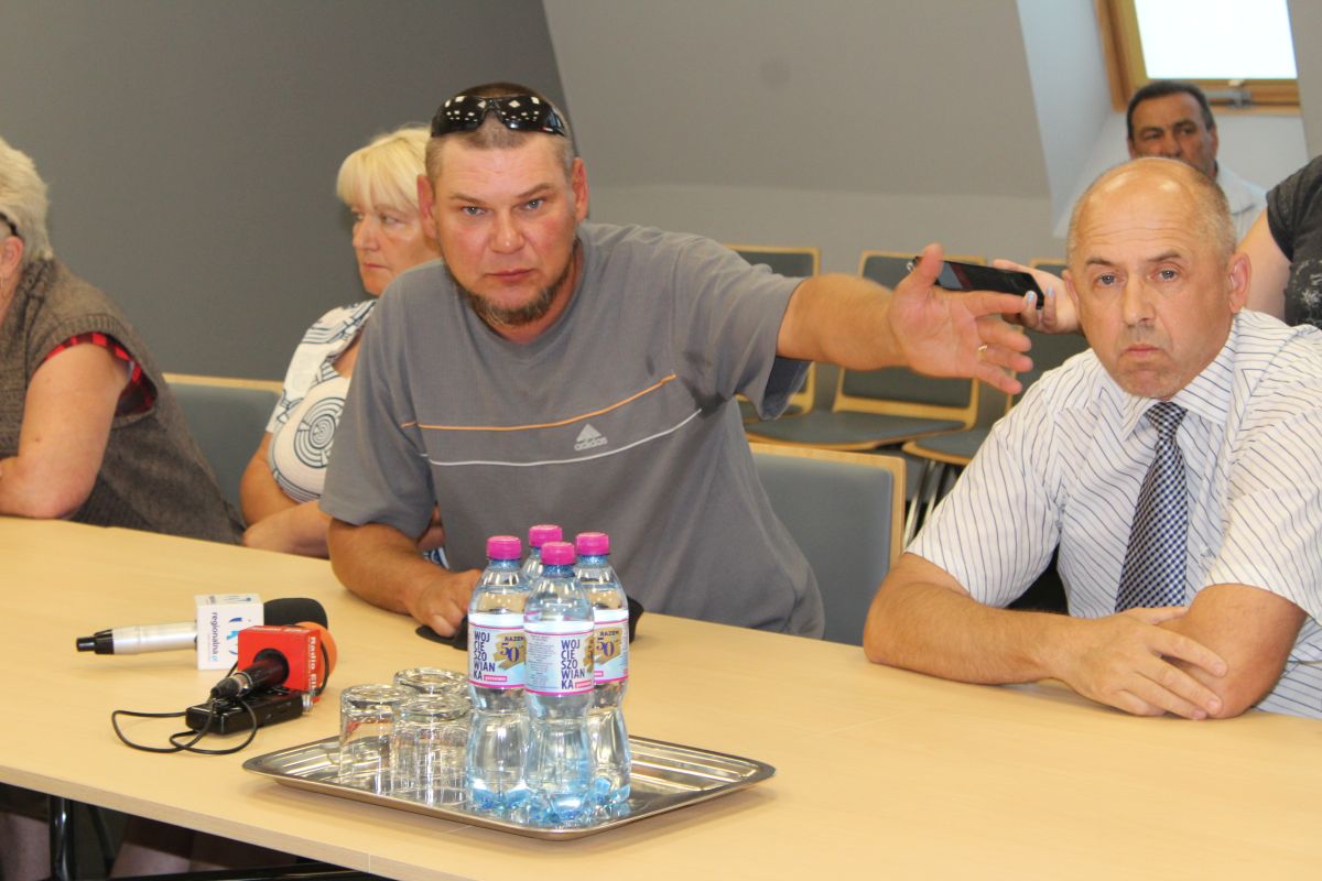 Gorąca dyskusja o wodzie w ścinawskim ratuszu (FOTO)