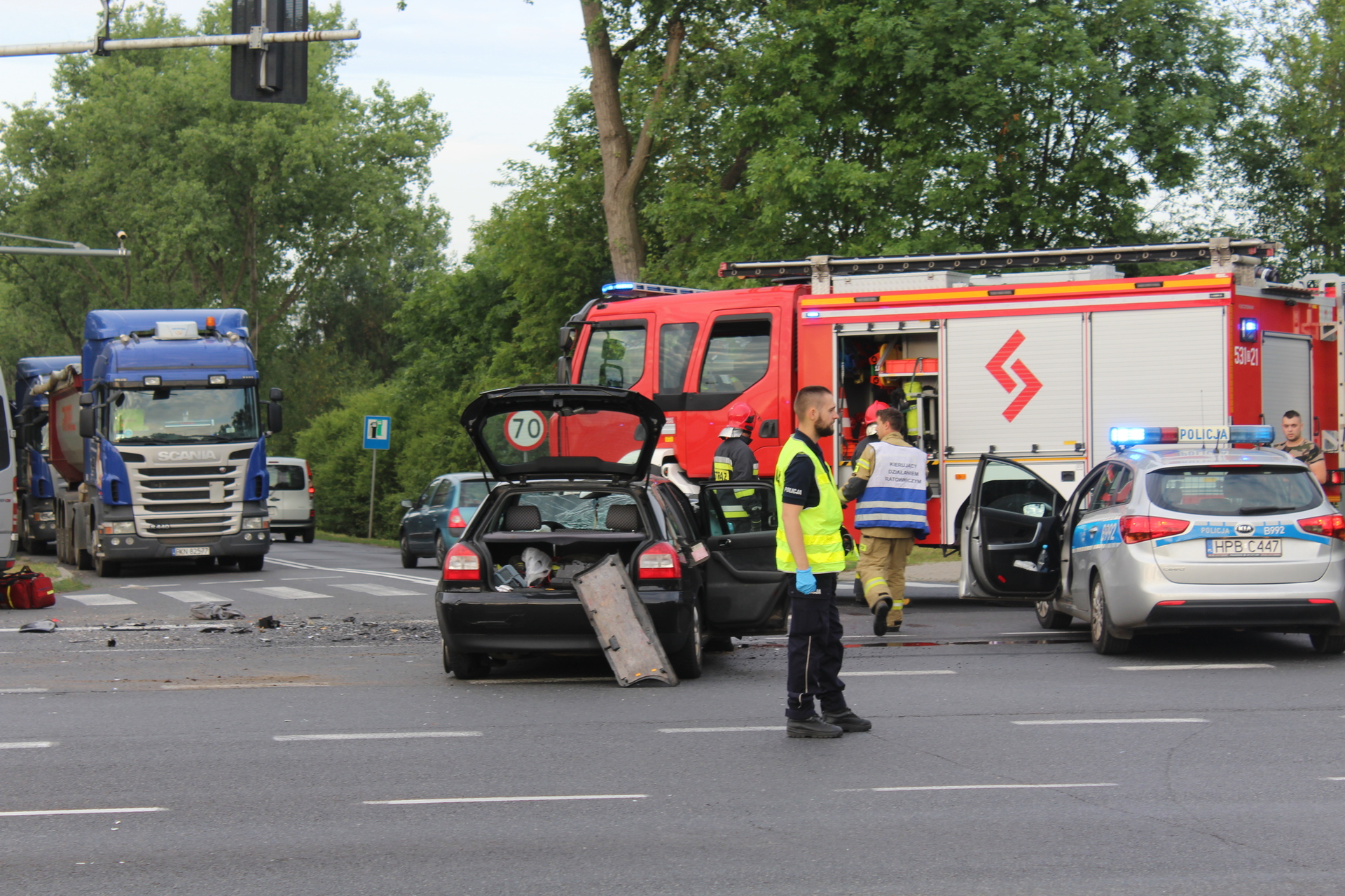 Wypadek na „trójce” w Polkowicach (AKTUALIZACJA, FOTO)