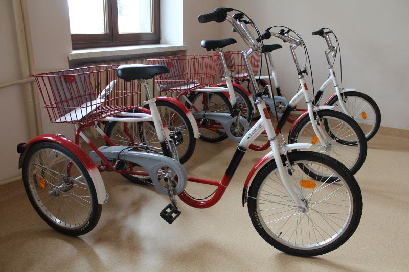LUBIN. Przekazali rowery dla niepełnosprawnych