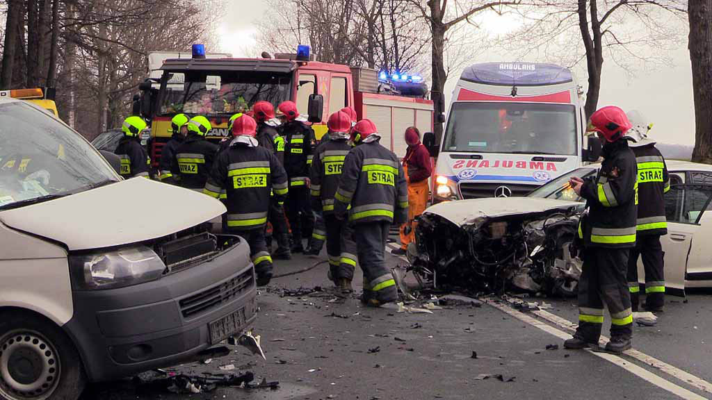 Kolejna „czołówka” na DK3. Są ranni (WIDEO, FOTO)