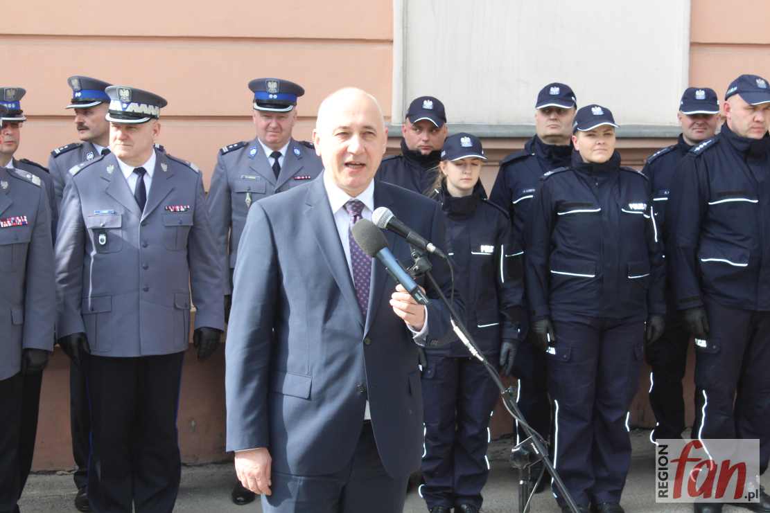 Minister Brudziński otworzył posterunek policji w Świerzawie (FOTO)