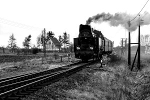 Parowóz TKt48-18 z pociągiem Hilbert do Dzierżoniowa fot. Mikolajczyk Photography