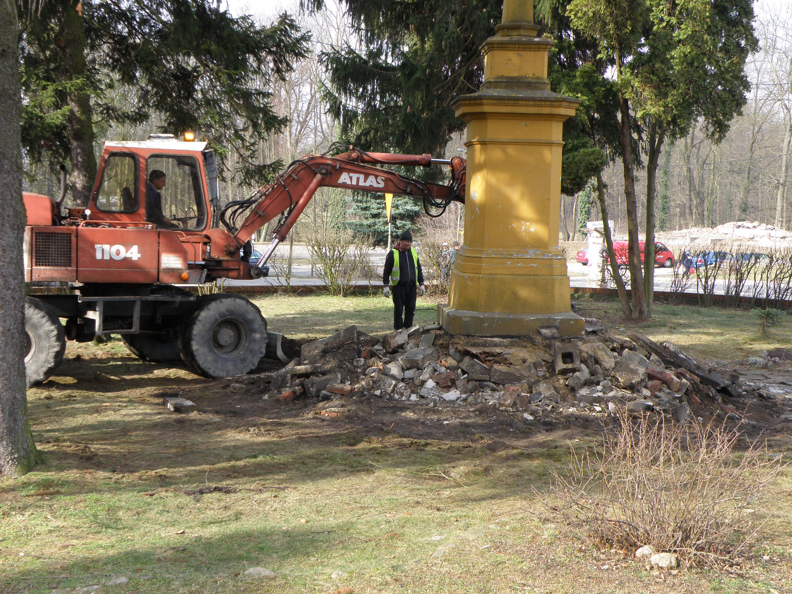 Pomnik zniknął z centrum Przemkowa