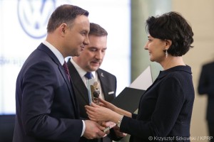 Prezydent Andrzej Duda nagroda dla Volkswagen Motor Polska