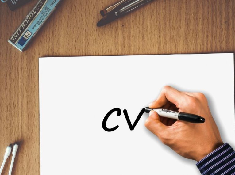 Jak napisać idealne CV?
