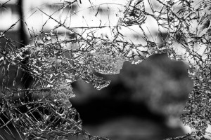 glass-984457_1280-766x510 (1)