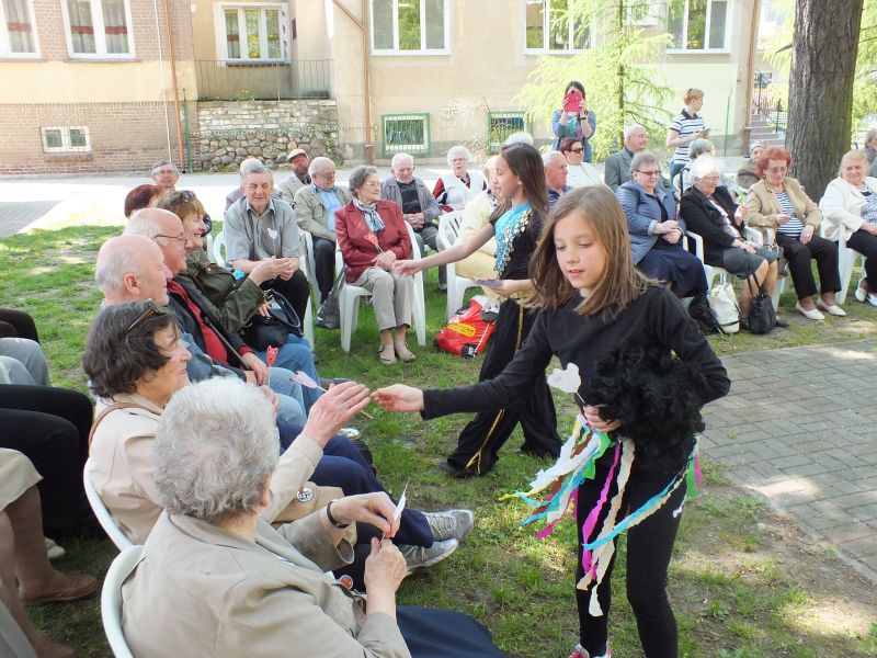 GŁOGÓW. Happening dla seniorów (FOTO)