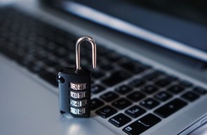 komputer klawiatura szyfr włamanie haker