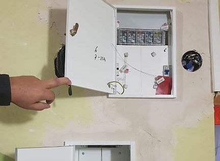 Elektryk-amator wpadł w Chojnowie