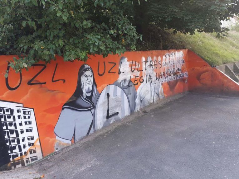 Zniszczyli historyczny mural kibiców Zagłębia