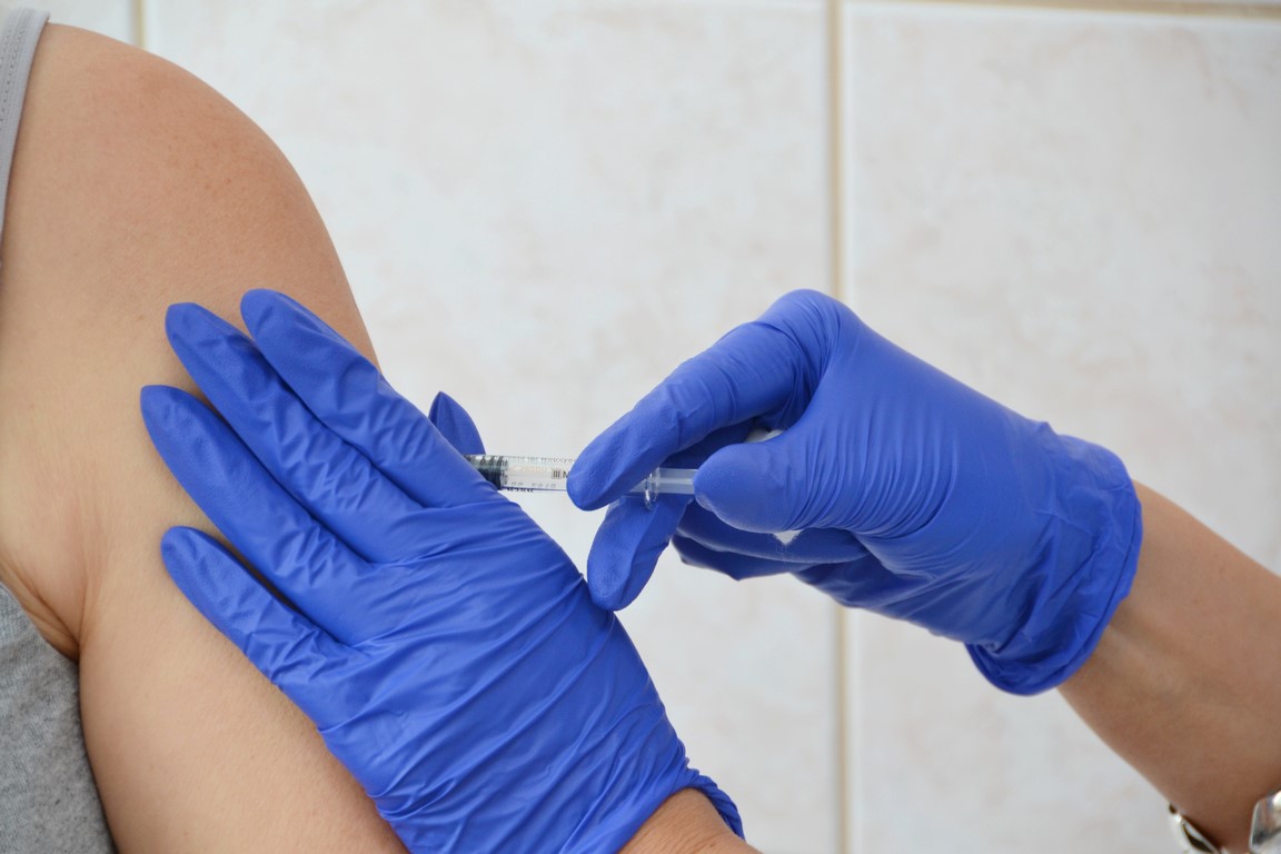 Bezpłatne szczepionki przeciw grypie dla polkowickich seniorów