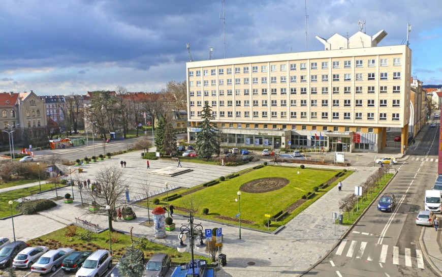 Dokumentacja placu Słowiańskiego za 550 tys.