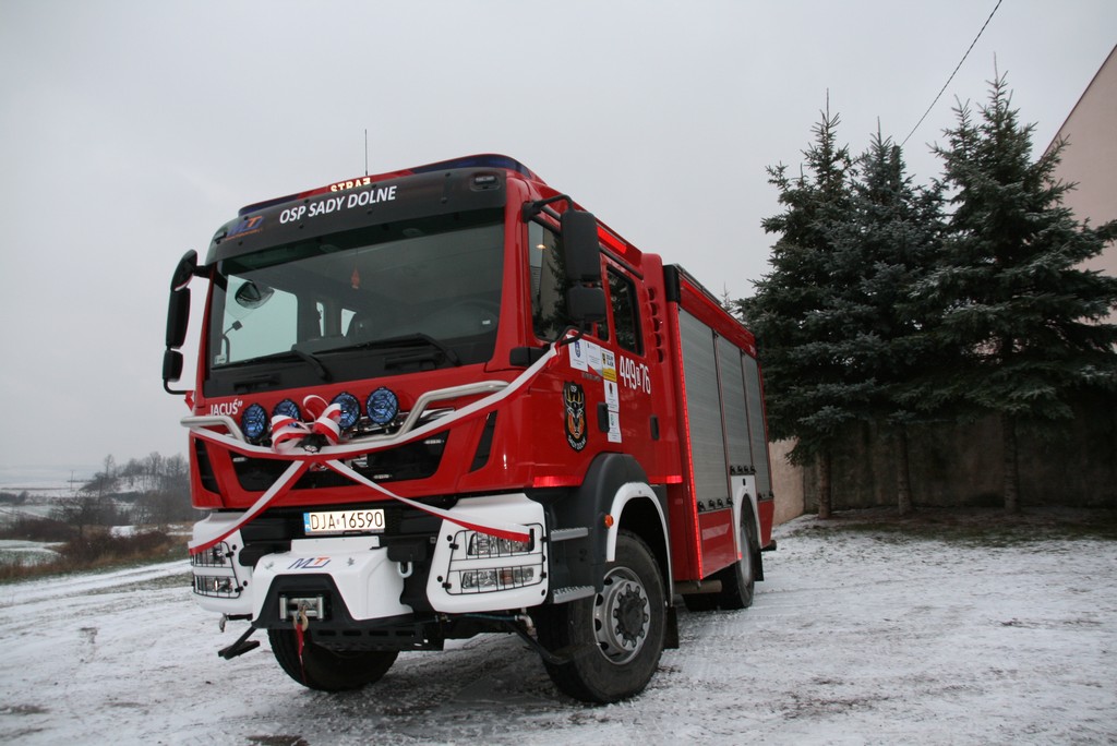 Nowy wóz dla strażaków z OSP (FOTO)