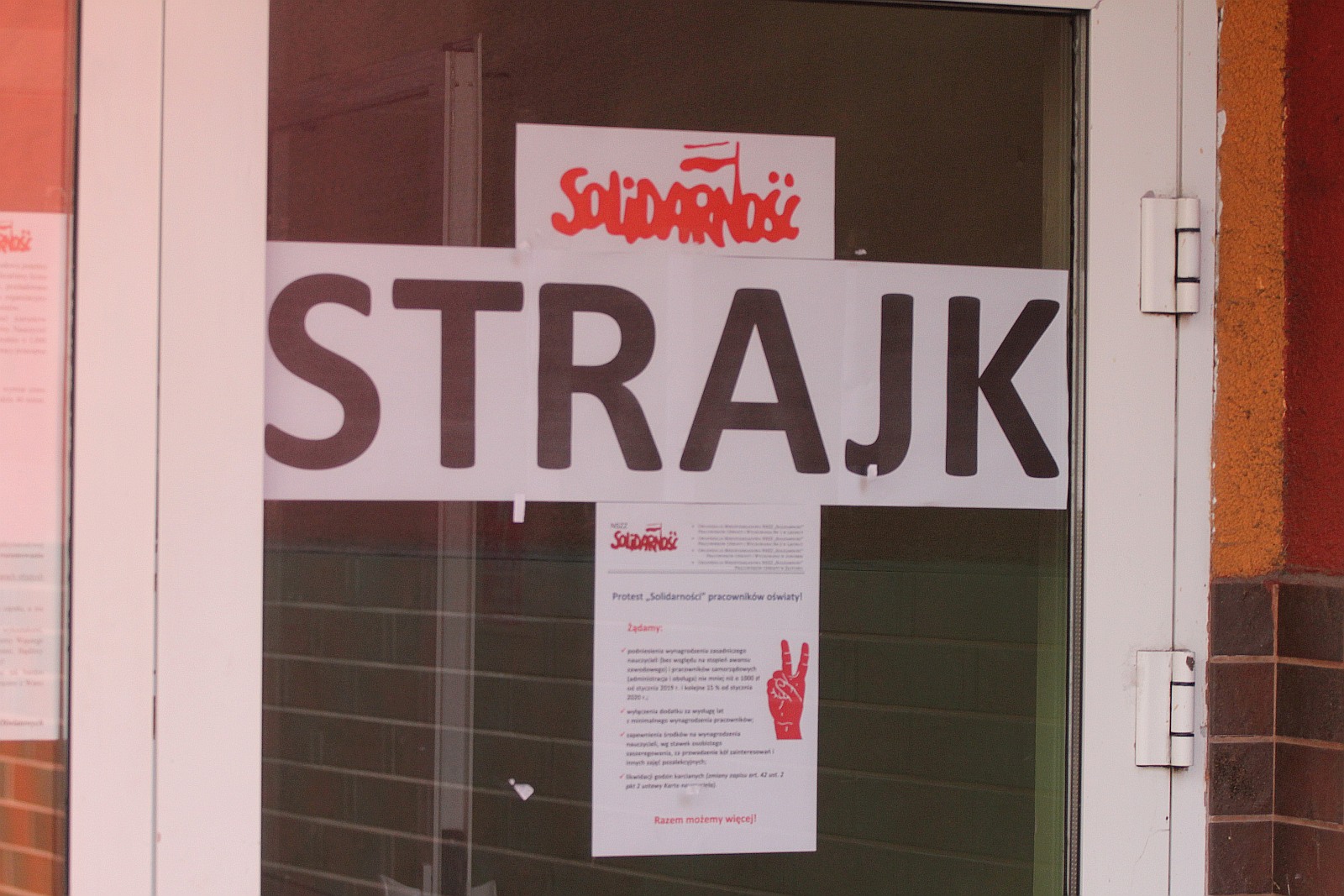 Mimo porozumienia nauczyciele „Solidarności” też strajkują